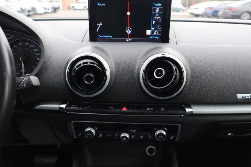 2016 Audi A3 Sportback e-tron 1.4T Premium