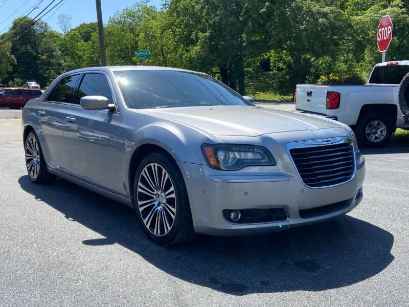 2014 Chrysler 300 for sale at Luxury Auto Innovations in Flowery Branch GA