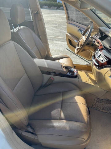 2008 Mercedes-Benz S-Class S 550 4MATIC