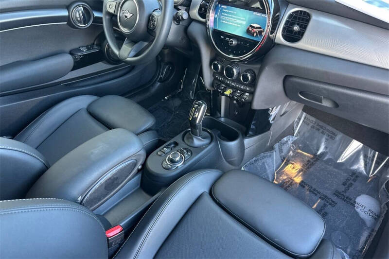 2023 MINI Hardtop 2 Door Cooper SE