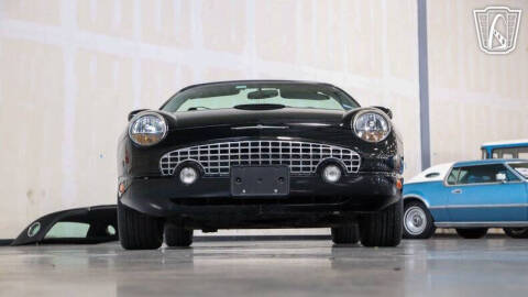 2002 Ford Thunderbird Deluxe