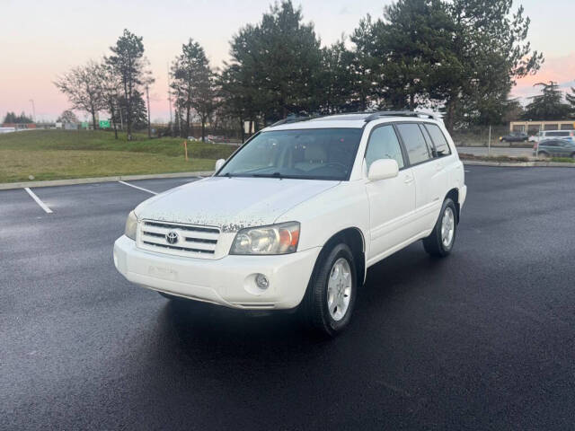 2007 Toyota Highlander for sale at The Price King Auto in LAKEWOOD, WA