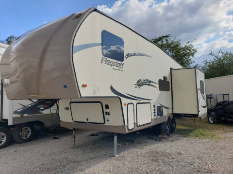 2017 Forest River Flagstaff 526RLWS