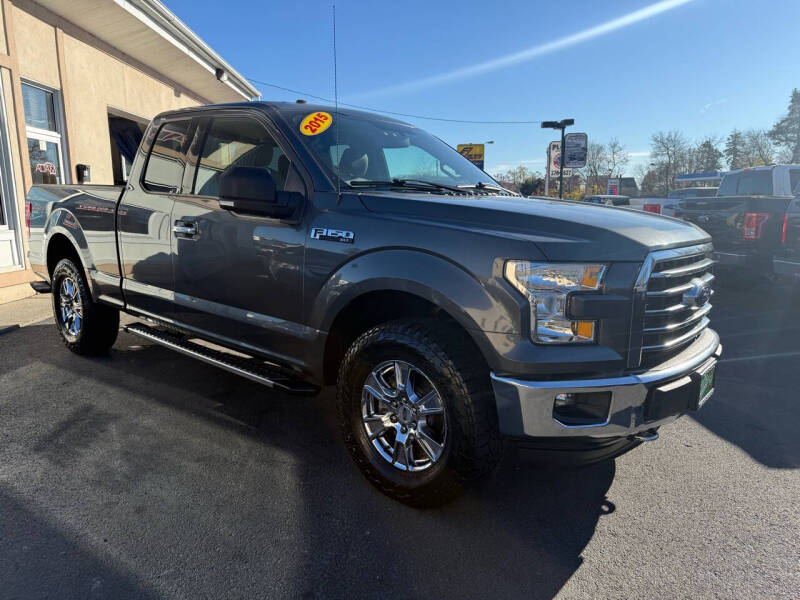 2015 Ford F-150 null photo 4