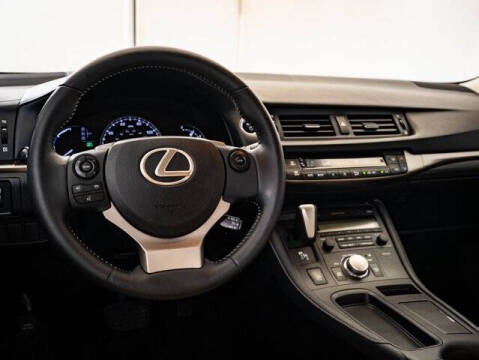 2015 Lexus CT 200h