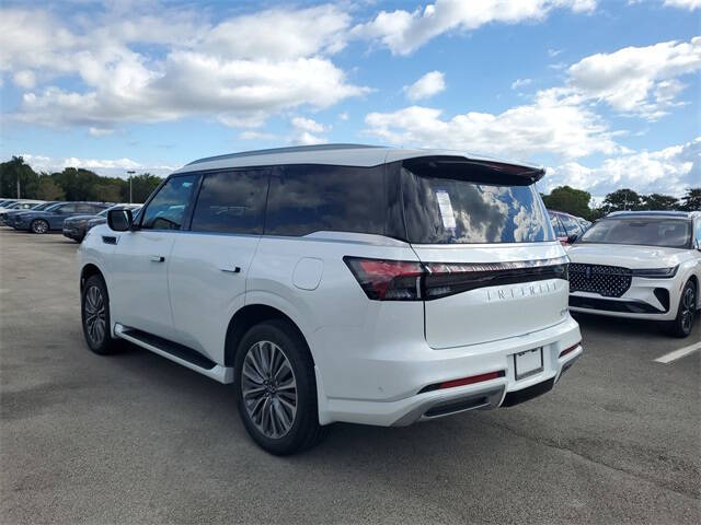 2026 Infiniti QX80 Luxe