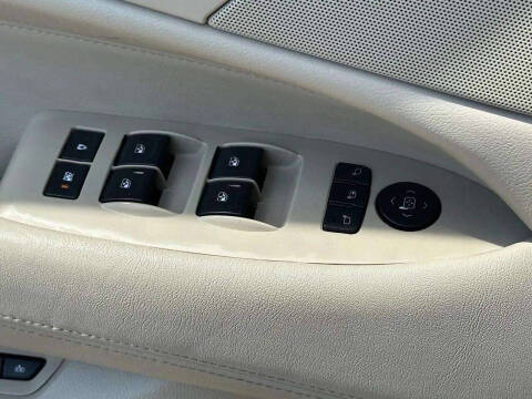 2017 Cadillac Escalade Luxury