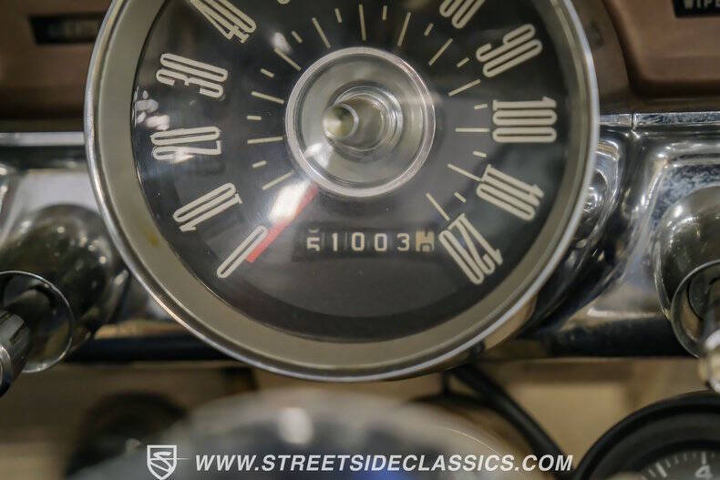 1962 Ford Thunderbird