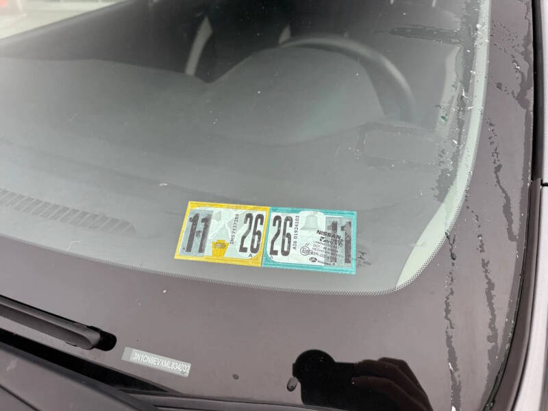 2021 Nissan Versa SV