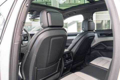 2024 Porsche Cayenne