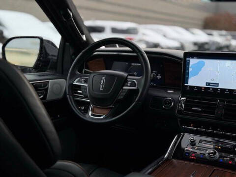 2022 Lincoln Navigator Black Label