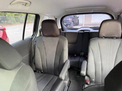 2013 Mazda MAZDA5 Sport