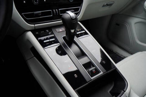 2023 Porsche Macan S