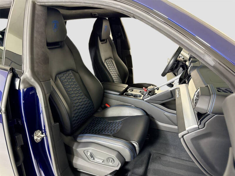 2020 Lamborghini Urus