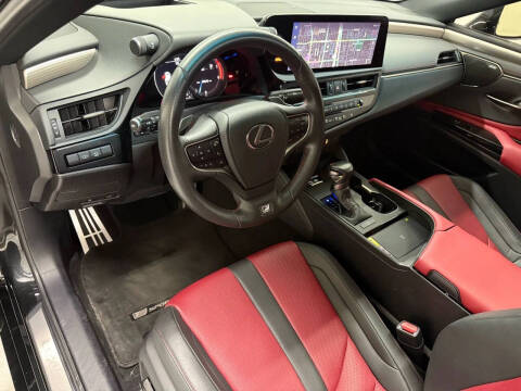 2023 Lexus ES 350 F SPORT Handling