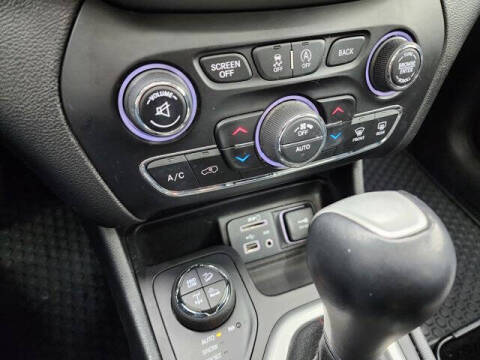 2017 Jeep Cherokee Trailhawk L Plus