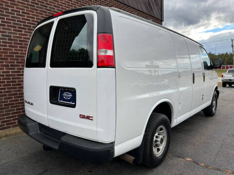 2017 GMC Savana 2500