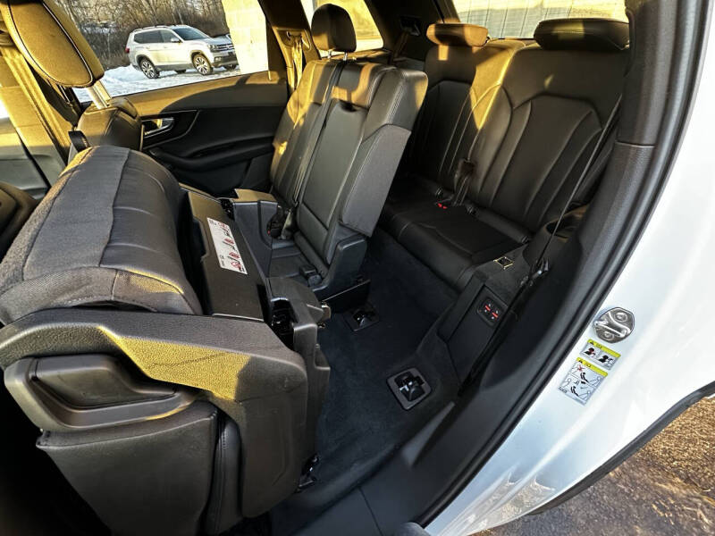2019 Audi Q7 quattro SE Premium 55 TFSI
