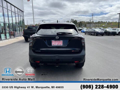 2025 Nissan Kicks SR