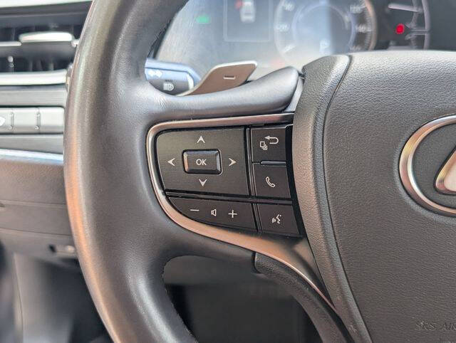 2024 Lexus ES 300h