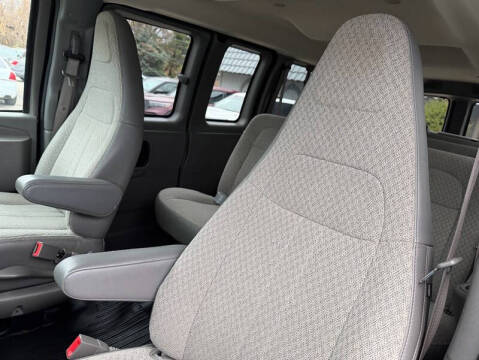 2020 Chevrolet Express LS 3500