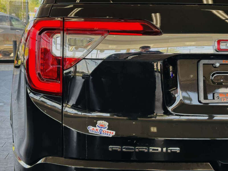 2022 GMC Acadia Denali