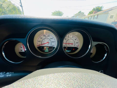 2013 Dodge Challenger SXT