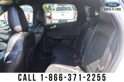 2025 Ford Escape Hybrid ST-Line