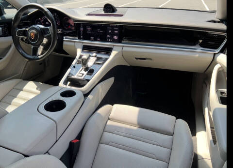 2019 Porsche Panamera