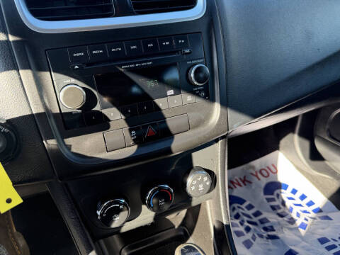 2013 Dodge Avenger SE