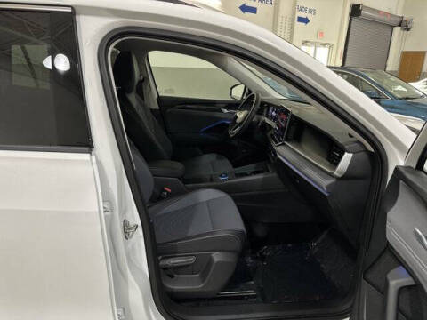 2026 Volkswagen Tiguan SE 4Motion