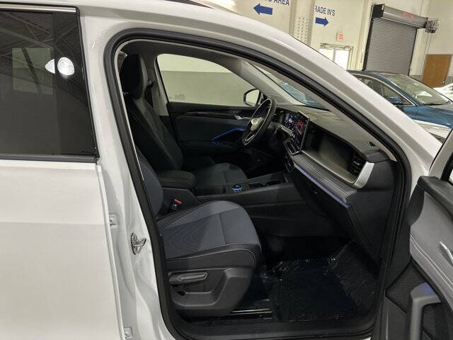 2026 Volkswagen Tiguan SE 4Motion