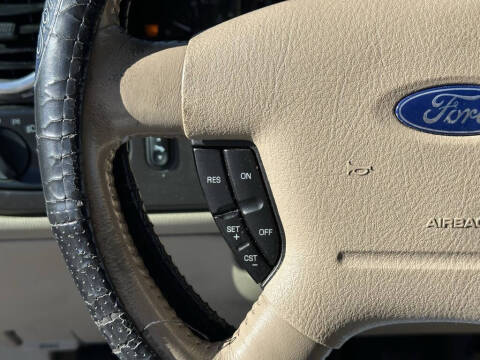 2003 Ford Expedition Eddie Bauer