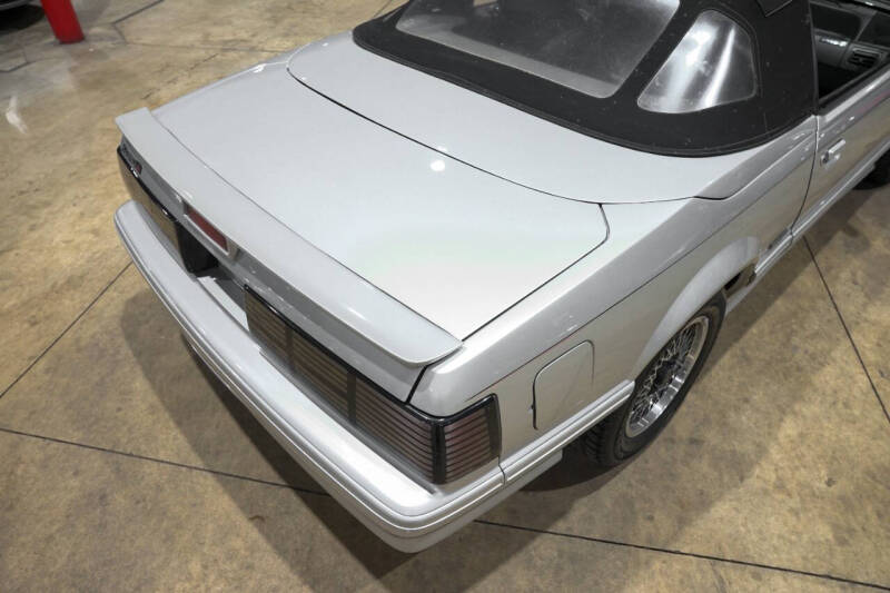 1988 Ford Mustang LX