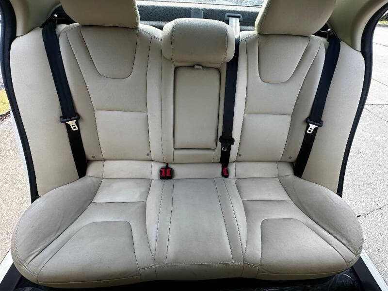 2017 Volvo S60 T5 Dynamic