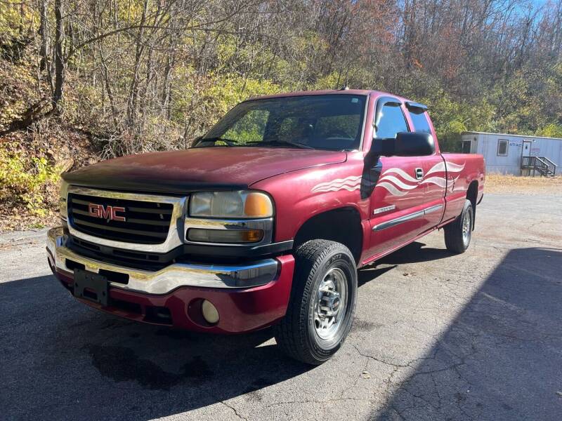 2004 GMC Sierra 2500HD for sale at Gateway Auto Source in Imperial MO