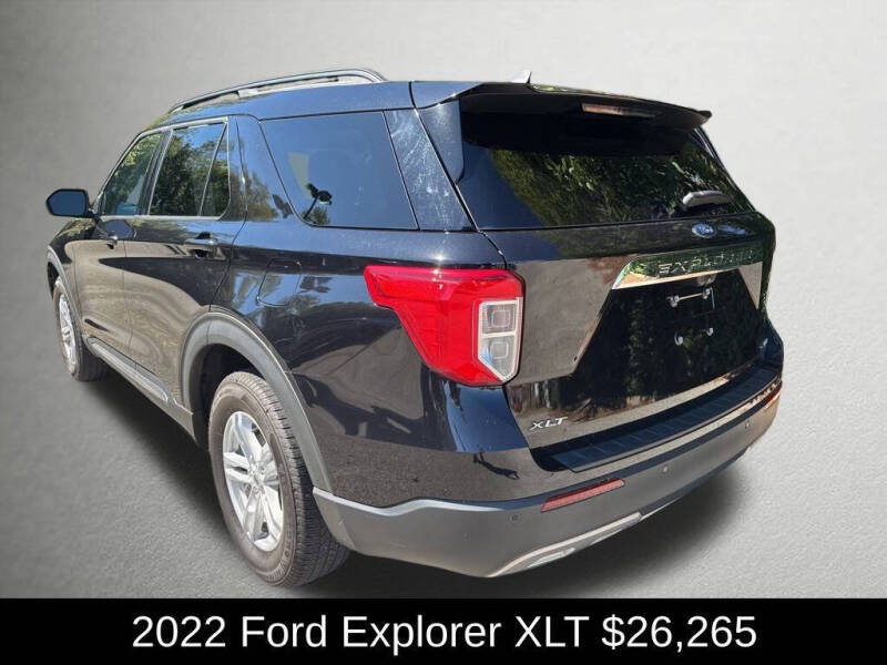 2022 Ford Explorer XLT