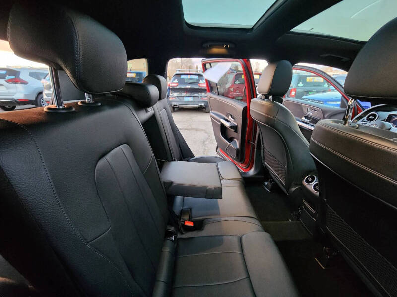 2021 Mercedes-Benz GLB GLB 250 4MATIC