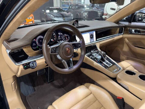 2017 Porsche Panamera Turbo