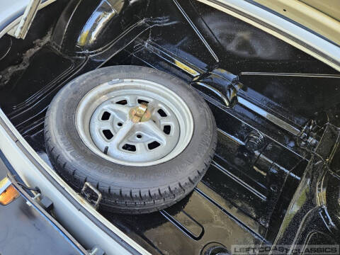 1975 MG MGB