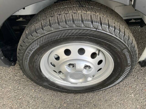 2025 Ford Transit 250