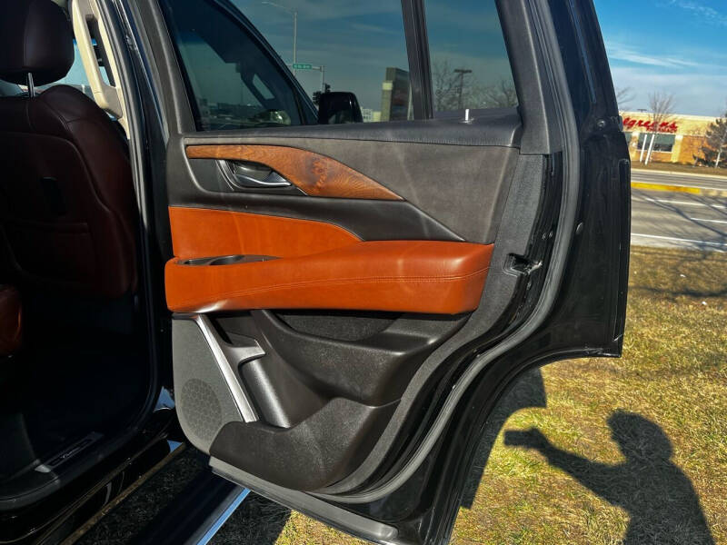 2016 Cadillac Escalade Premium Collection