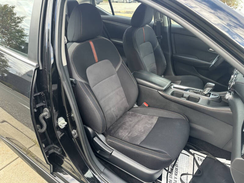 2020 Nissan Sentra SR