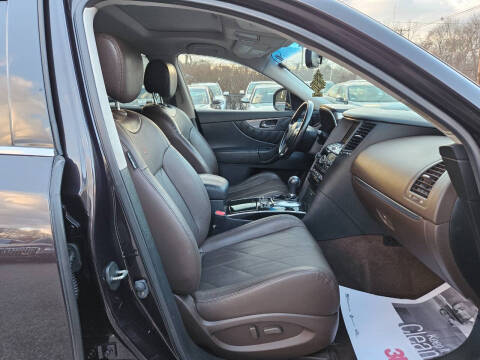 2010 Infiniti FX35