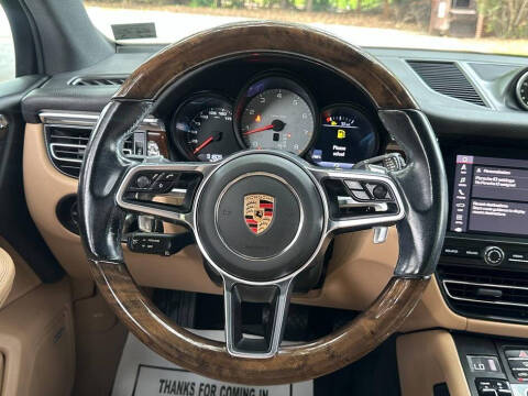 2020 Porsche Macan S
