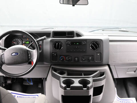 2014 Ford E-Series E-150