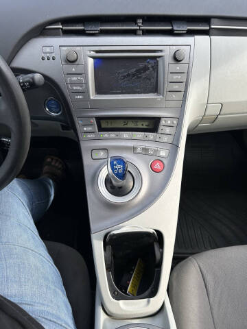 2013 Toyota Prius Two