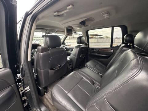 2005 GMC Envoy XL Denali