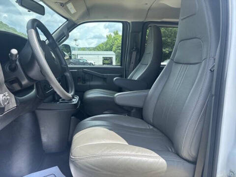 2024 Chevrolet Express LS 3500