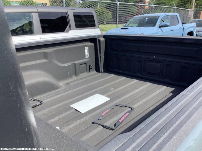 2024 Jeep Gladiator Mojave
